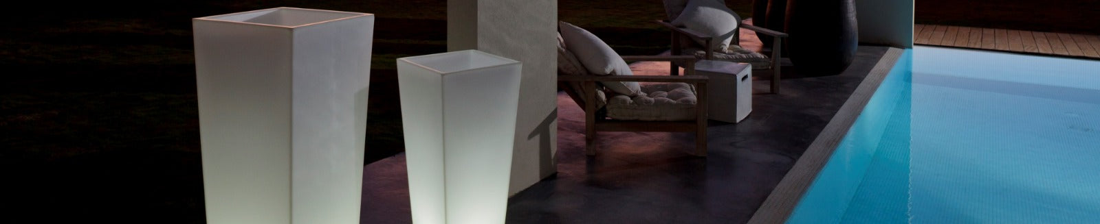 smart and green lighted planters