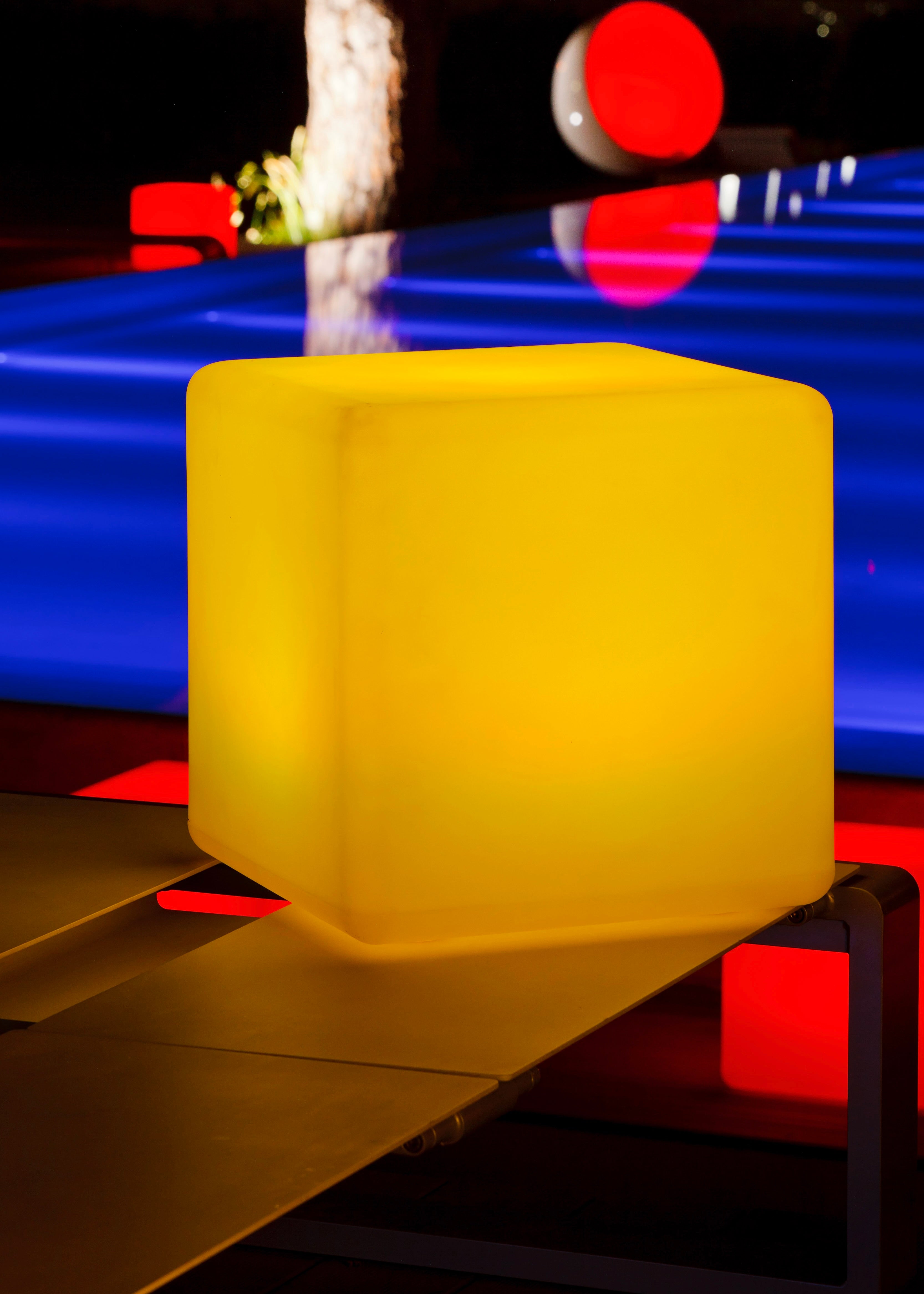 Cube - LED Lamp – Smart & Green USA