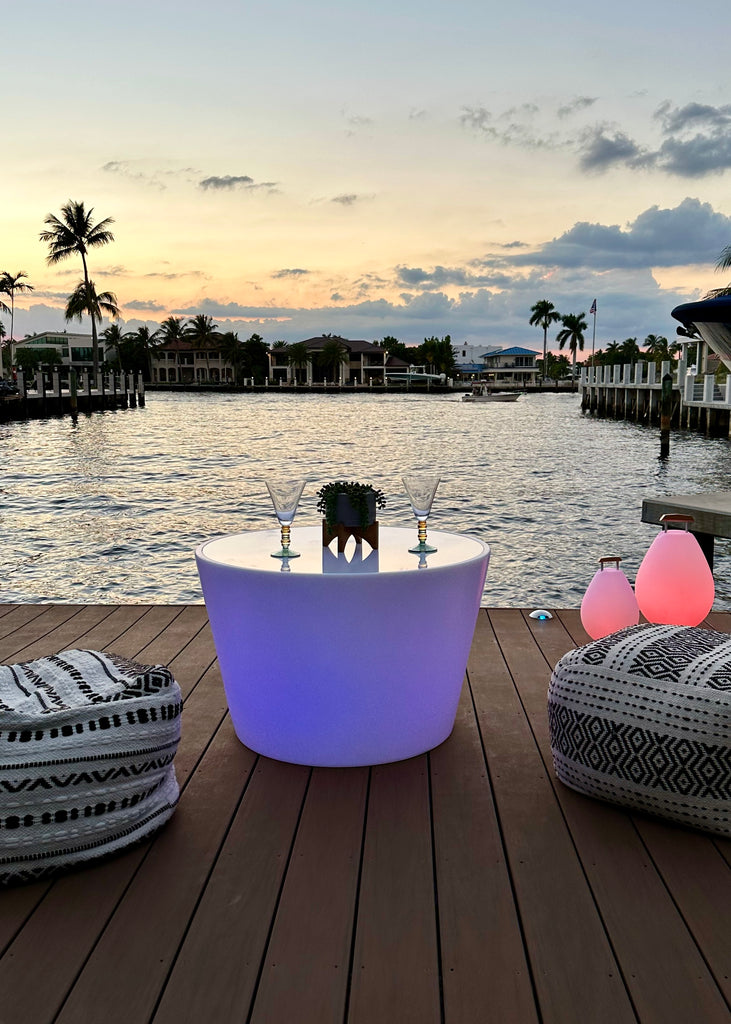 ILLUMINATED TABLE 
